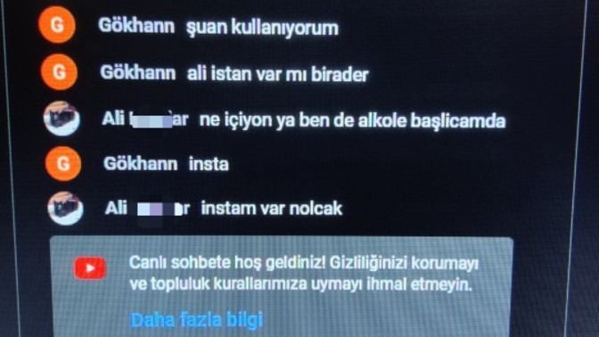 Sosyal medyada ne sıklıkla fotoğraf paylaşırsın?
