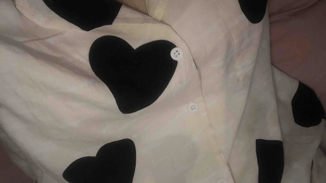 Pijaman nasıl dedi kalpli demiştim bende. görmek istedi sizce bu fotoyu atsam yanlış anlar mı? flörtüz?