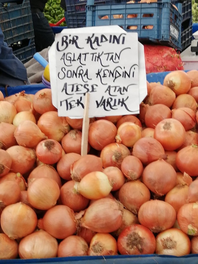 Birini ağlattıktan sonra ateşe atmak sizi kurtarır mı?