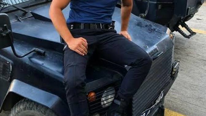 Polis eşi olmak ister miydiniz?