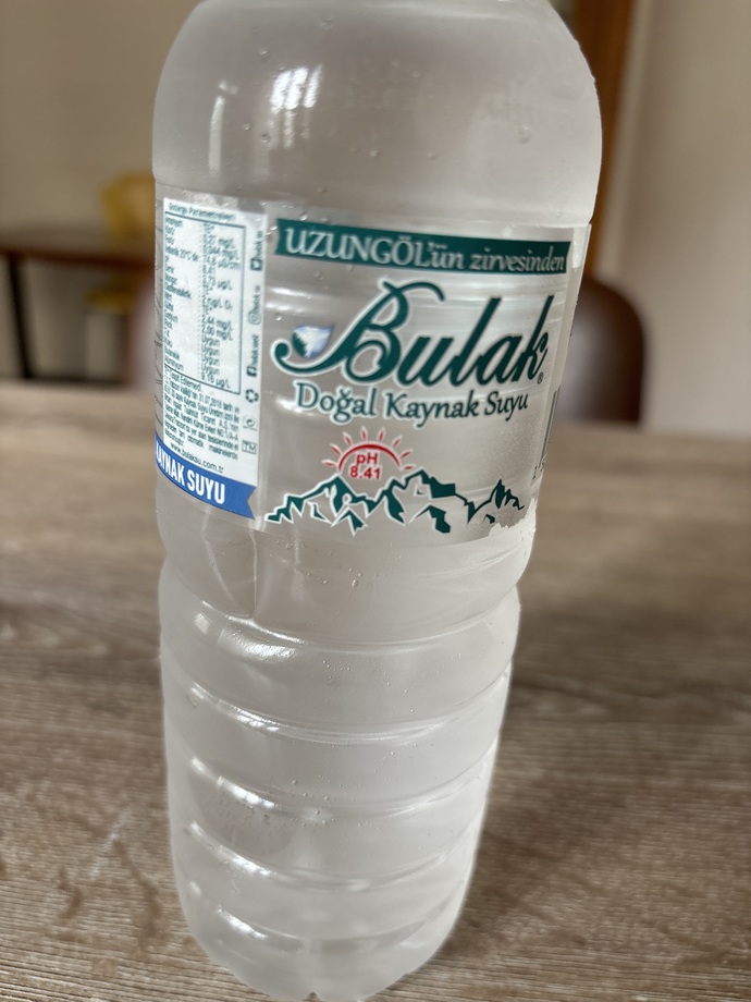 Bir süredir bu suyu içiyorum sizce zararı var mıdır?