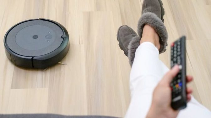Robot süpürgenin sensörleri bazen hata yapıyor mu?