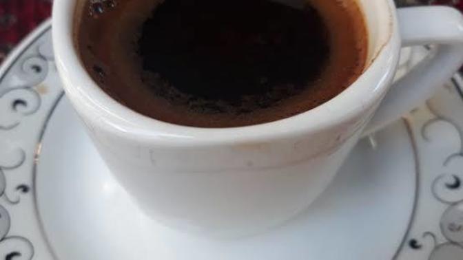 Manitaya evde kalan son kahve ile yaptığım kahve köpüksüz oldu sizce benden ayrılır mı?