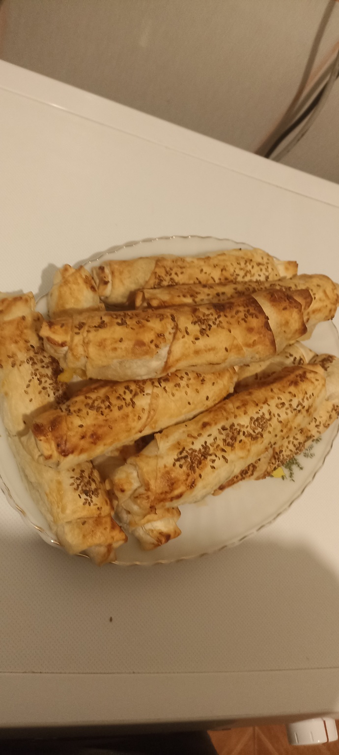 Böreğim sizce nasıl görünüyor?