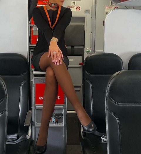 Hostesler neden hep güzel?