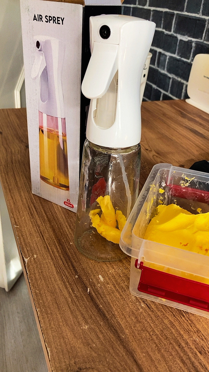 Sprey yağlık aldım fakat sprey sıkmıyor sizce neden 🤔?