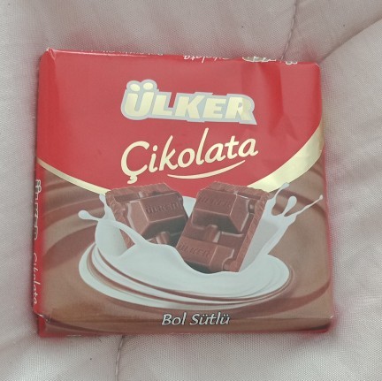Herkes Dubai çikolatası denerken kendime aldığım çikolataya bakar mısınız?