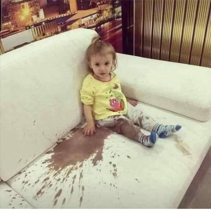 Evinize gelen misafir çocuğu bunu yapsa tepkiniz nasıl olur du?🤭🤭🤭?