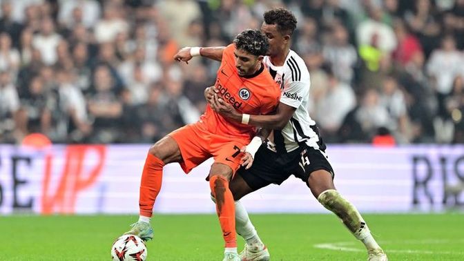Beşiktaş 1 - Frankfurt 3... Kartal kendi sahasında mağlup oldu! Maçı nasıl buldunuz?