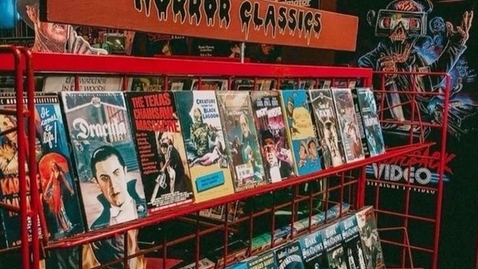 CD’lerin popüler olduğu dönemi özlediğiniz oluyor mu ve en son ne CD’si alarak dönemi kapatmıştınız?