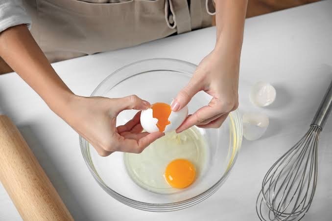 Yumurta kırmayı bilmeyen kızdan olur mu?