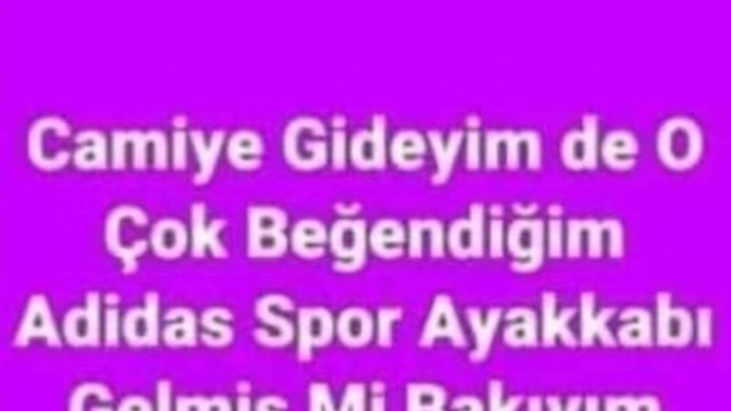Şimdi gidiyorum arkadaşlar 🤭🤭dua edin haftaya yeni ayakkabıyla paylaşım yapayım 🤭🤭 önerdiğiniz bi semt varsa bekliyorum 🤭🤭?
