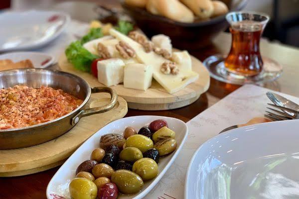 Haftanın son gününde kahvaltınızı kim hazırladı?