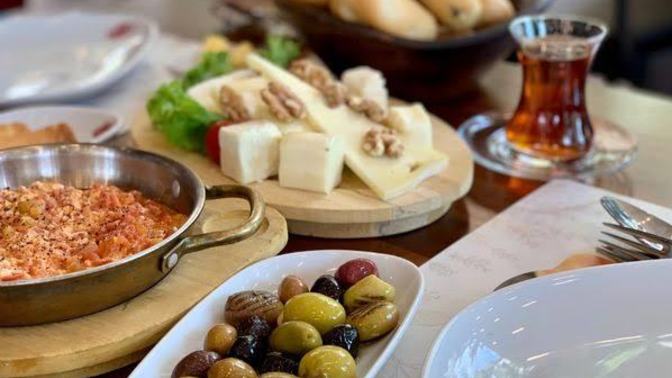 Haftanın son gününde kahvaltınızı kim hazırladı?