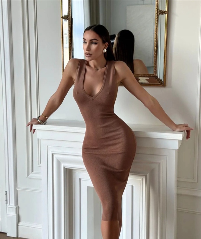 Hangi elbise tarzı daha çok hoşunuza gitti? 😍?