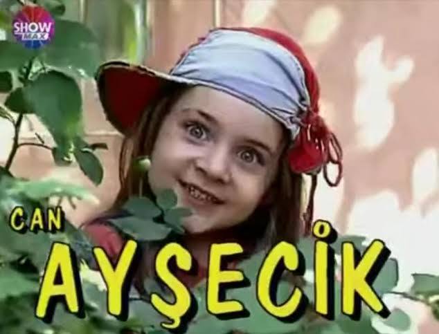 Size en nostaljik gelen dizi/film hangisi?