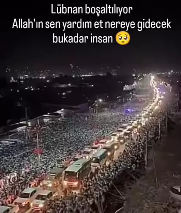 Ben bu insanları anlamıyorum ya, Düşman Ülkelerine girmiş, Bunlar Düşmanı kovmak yerine kaçıyor, düşman rahatça ilerliyor 😡😡😡?