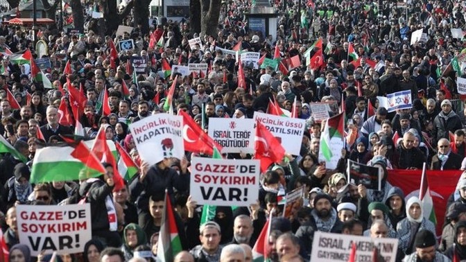 Yarın Türkiyede 60'tanfazla Filistin'e destek yürüyüşü düzenlenecek Peki bu ülke ne zaman kendi hakları için yürüyüş düzenleyecek?