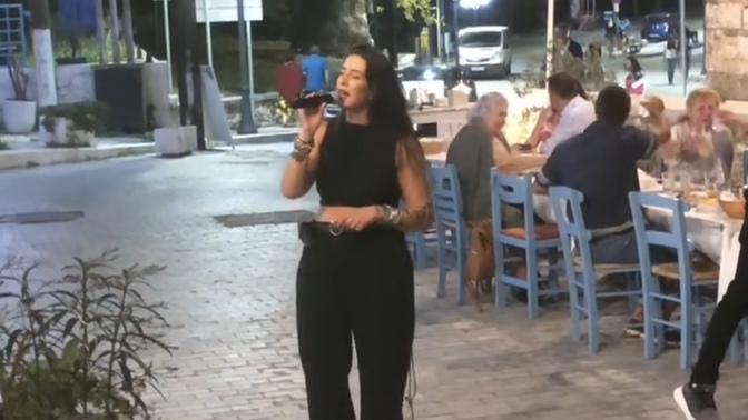 Canlı sokak müziği 🎶 sever misin?