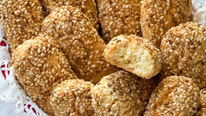 Susam ve tahin deyince tatlılara mı, tuzlulara mı daha çok tercih edersiniz?