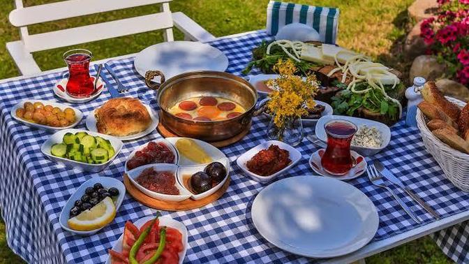 Dışarıda kahvaltı yapmayı sever misiniz?