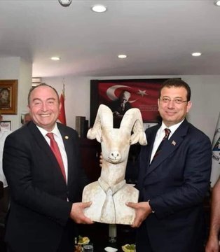 Semih çeliğin babası mısırlıoğlu sever şeriatçı çıkmış şaşırdınız mı?