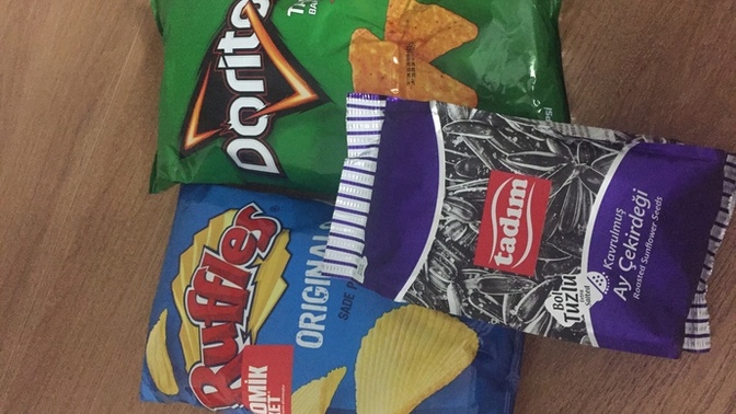 Film izlerken cips mi, çekirdek mi?