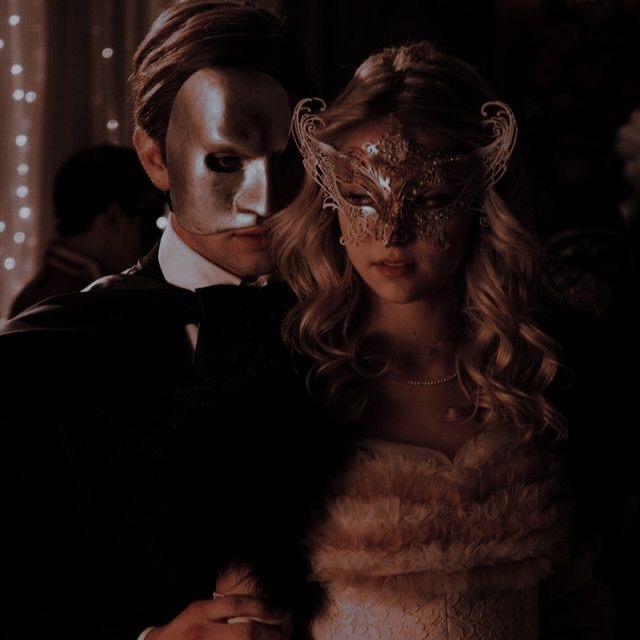 Maske takmak seksi mi?