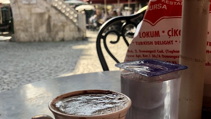 Hiç daha önce “Koza Han’da” kahve ☕️ içtiniz mi? Sever misiniz tarihi mekanlarda kahve içmeyi?