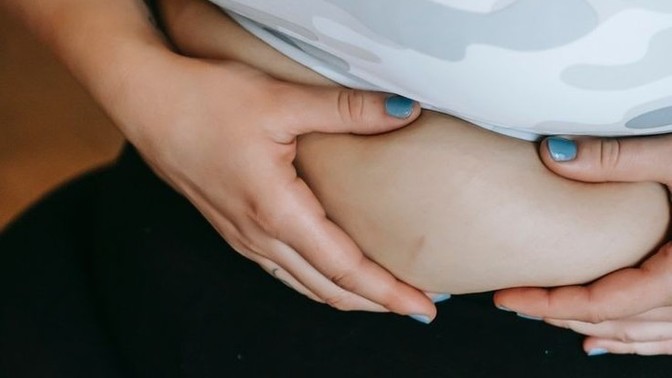 Kilo aldığında göbeğin ile hasbihal yapıyor musun?