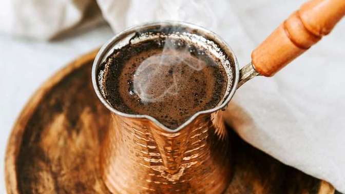 Türk kahvesi içince fal baktırtmak aklından geçiyor mu?