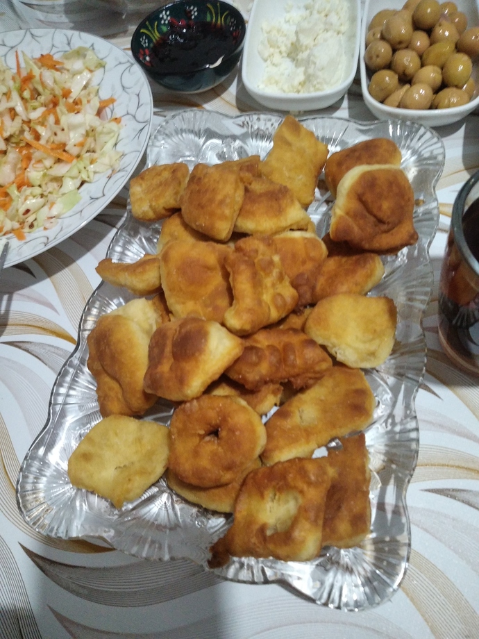 El açımı pişi yaptım ama biraz şekli bozuk oldu sizce benden olur mu?