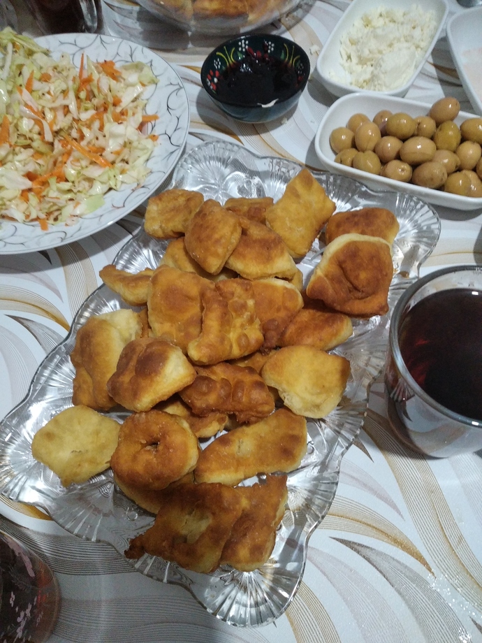 El açımı pişi yaptım ama biraz şekli bozuk oldu sizce benden olur mu?