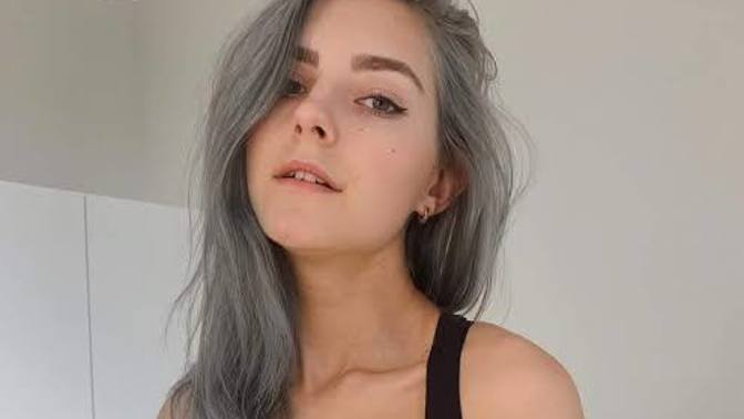 Türkiye'de gelen TikTok Fenomeni Eva Elfie'yi Tanıyor Musunuz?