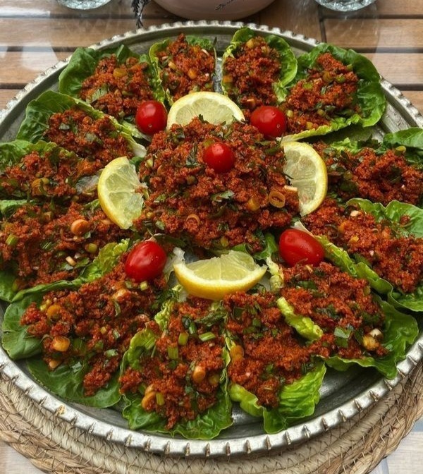 Kısır mı yoksa çiğ köfte mi?