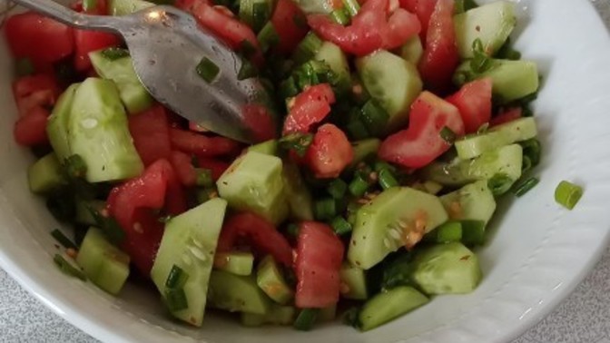 Sizce salatam nasıl gözüküyor size salata yapsam yer miydiniz?