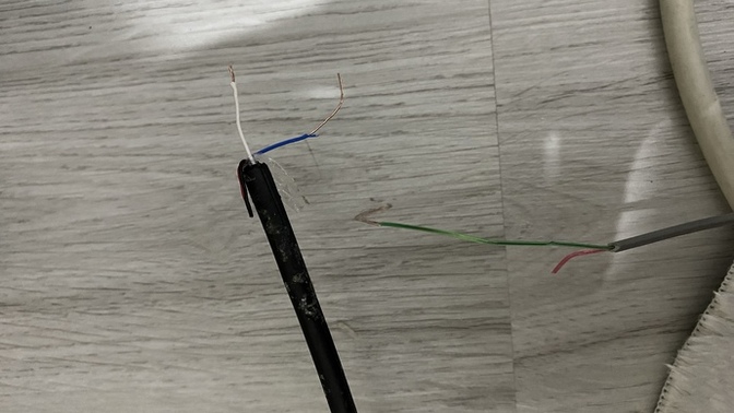 İnternet bağlantı kablosu kopmuş hangisi hangisine bağlanıyor bilgisi olan var miiiii?
