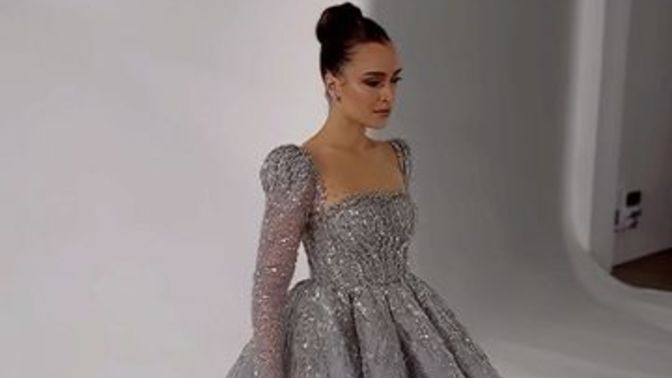 Çoğu bakir bile olmadığı halde kadınlara neden beyaz gelinlik giydirirler?