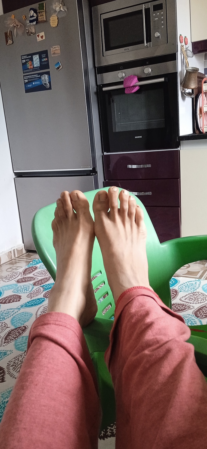 Ayaklarım çok mu çirkin?