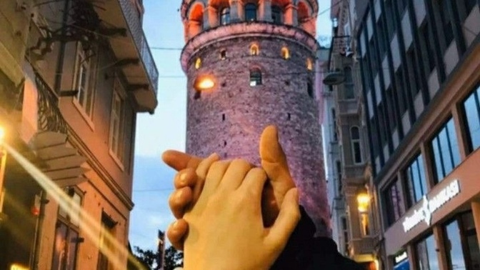 Sevgiliniz evine davet etse gider misiniz?