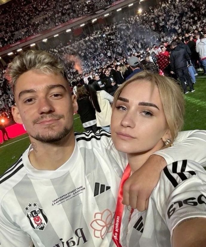 Aşırı fanatik erkekle ilişki yürür mü?
