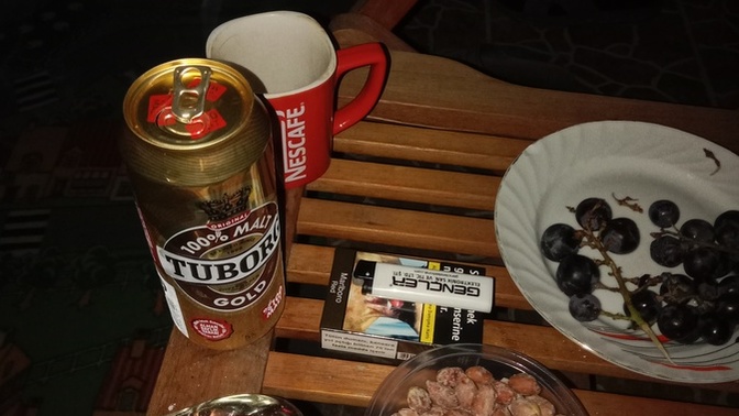 Bu hayat dert çekecek kadar kısa mıdır?