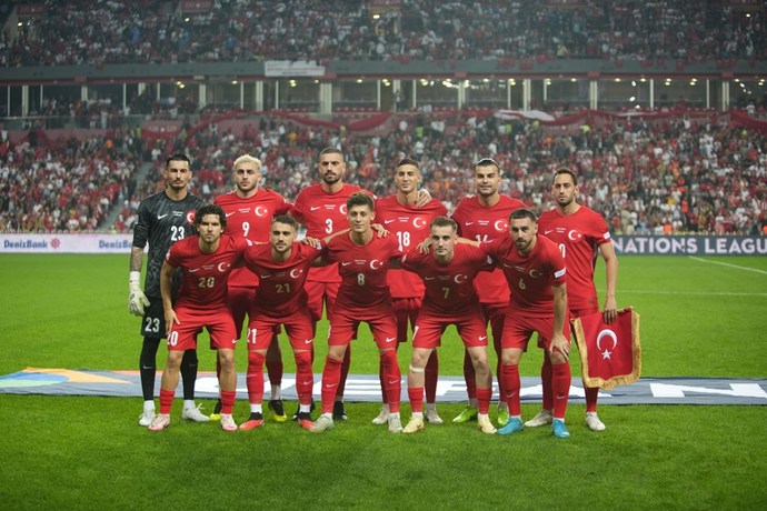 UEFA Uluslar Liginde Türkiye, Karadağı 1-0 mağlup etti. Maçı izlediniz mi?