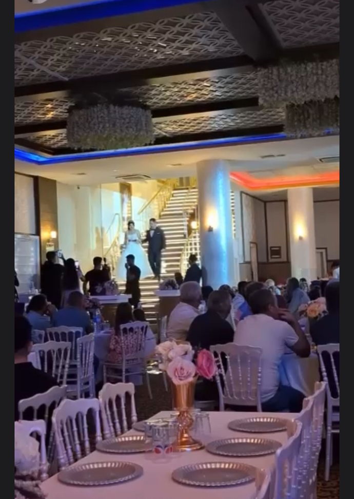 Birinci salon mu, ikinci salon mu 🤍🤍?