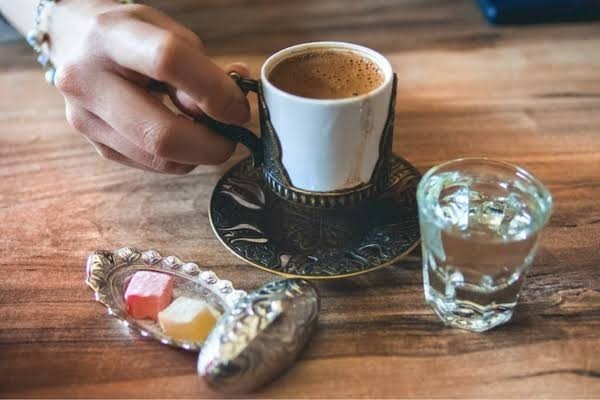 Kahve yaptım içer misiniz?