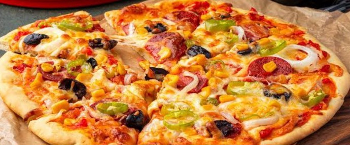 Pizza mı yoksa hamburger mi, senin kararın ne olurdu?