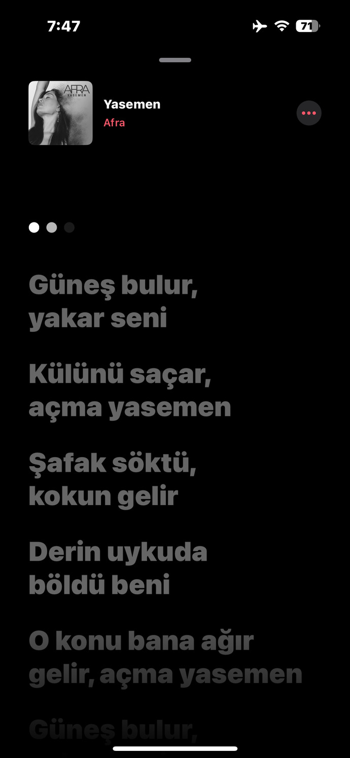 Şu an ne dinliyorsunuz ya da ne tür dinlersiniz?