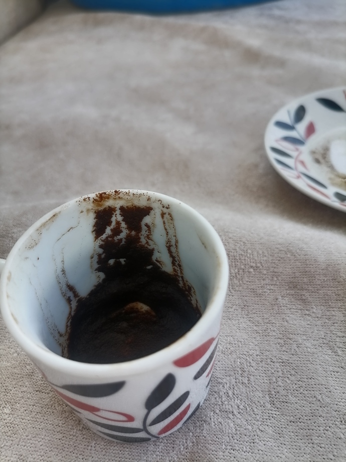 Kahve falımda neler var detaylı bakar mısınız ?