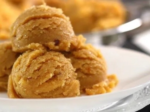 Dünya Tatlı Gününe yakışır bir soru/anket gelsin miii, favori tatlı malzemeniz hangisiii 💓😋👌?