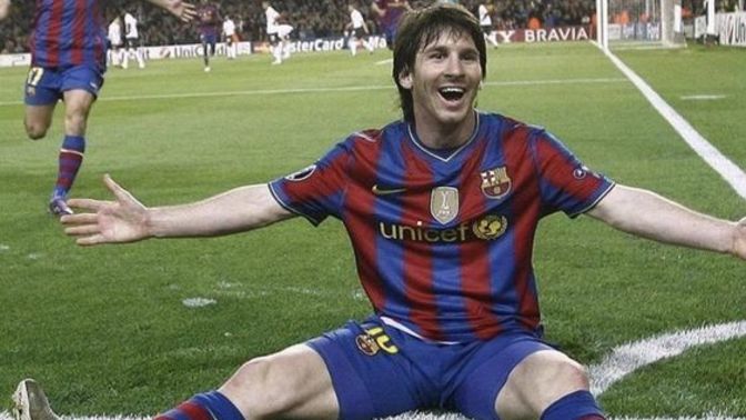 Sevgilim Messi bağımlısı. Benimle ilgilenmiyor, kıskanmam normal mi?